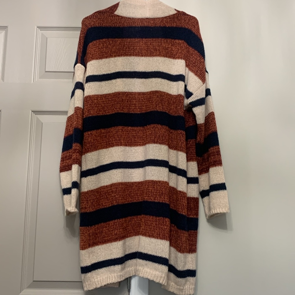 Knox rose long burnt orange and navy cardigan with pockets - Picture 3 of 3